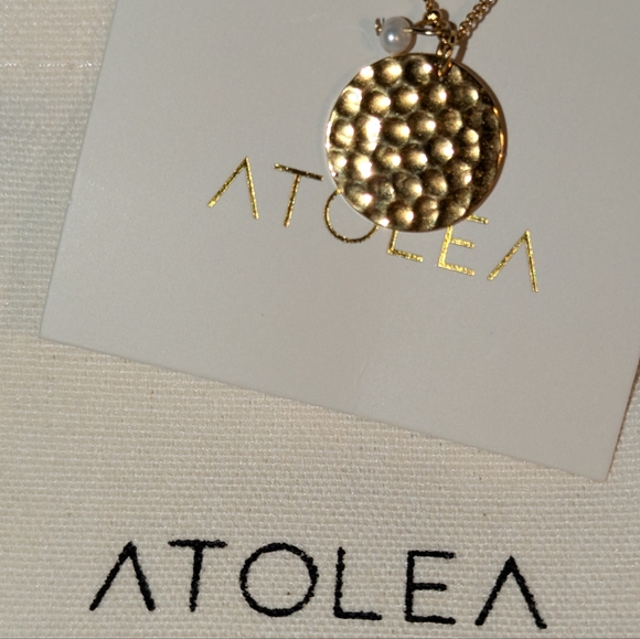 Gold Pendant Necklace - Picture 13 of 16